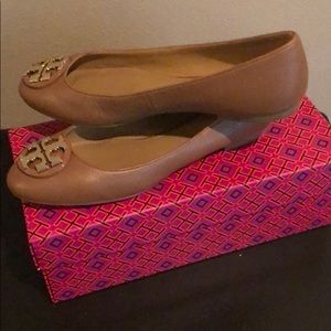 NWT Tory Burch Claire Ballet flats royal tan